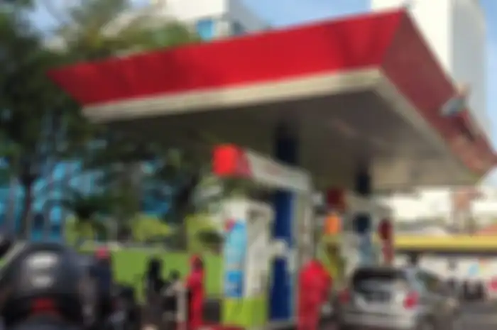Ilustrasi. Isu harga Pertalite naik makin kencang, berikut update harga Pertalite hingga Pertamax di seluruh Indonesia.