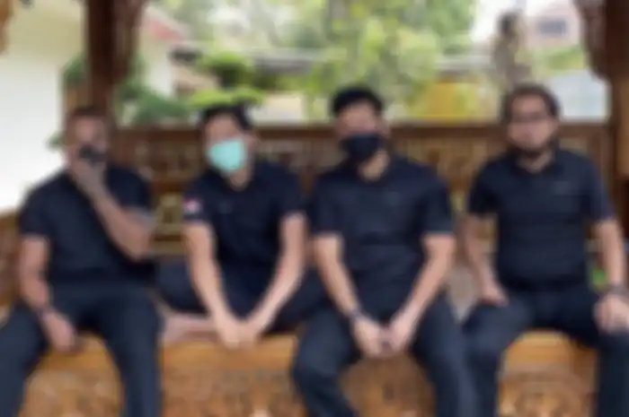 Brigadir Daden ajudan Irjen Ferdy Sambo ini bisa bernapas lega saat ancaman sopir Putri Candrawathi ke Brigadir dibuka di DPR. 