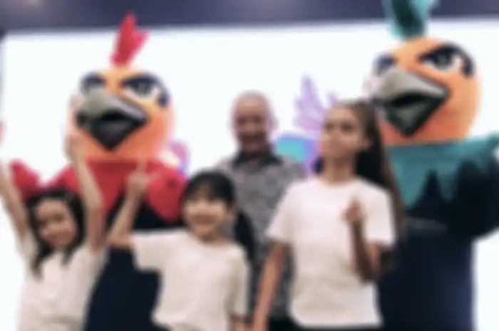 Gisel bangga melihat foto Gempi menjadi bintang sekolah. Mantan istri Gading Marten bahagia permata hatinya sekolah tatap muka.