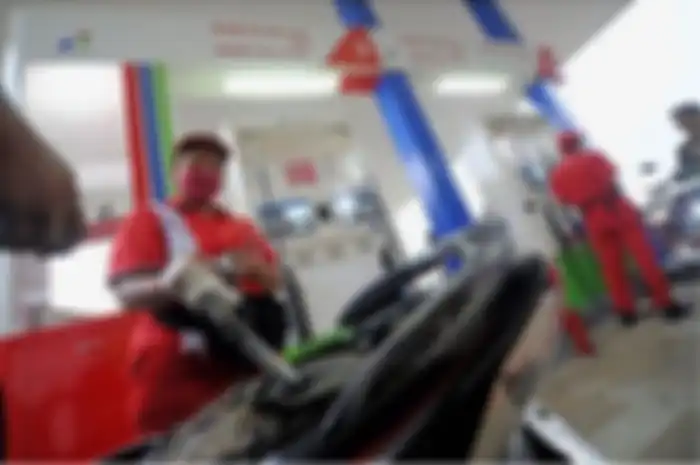 Harga Pertalite naik jadi Rp 10 ribu per liter langsung dikomentari Anggota Komisi XI DPR RI Achmad Hafisz Tohir.