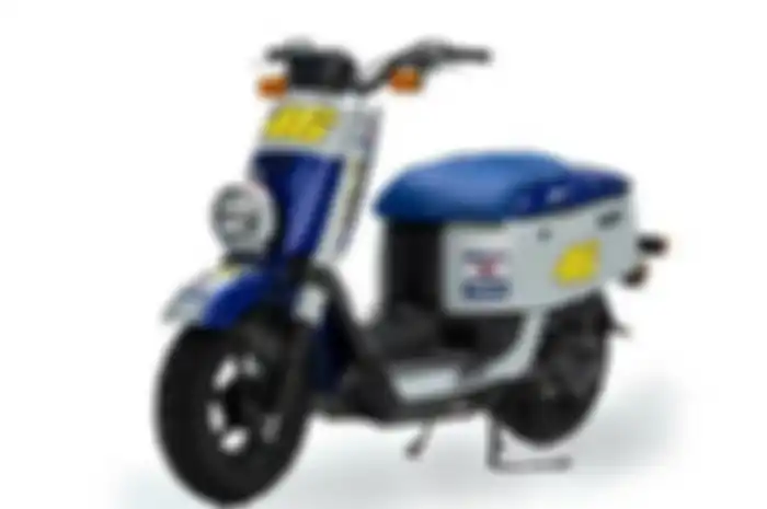 Motor bekas Yamaha Giggle 50 lengkap dengan grafis Valentino Rossi.