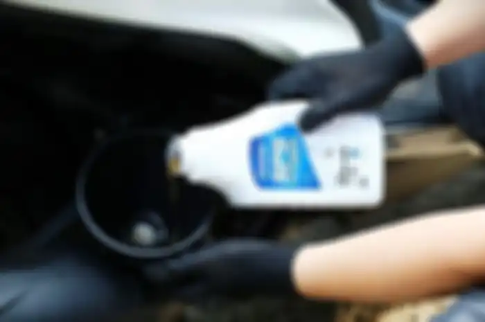 Tips memilih oli motor matic