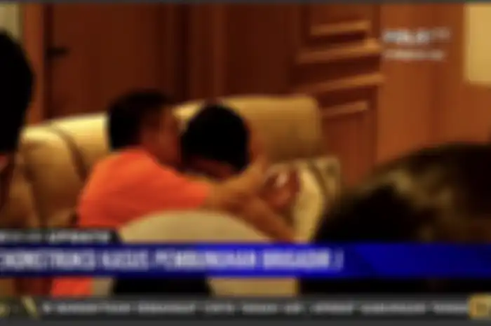 Ferdy Sambo sebut permintaan yang bikin hati 2 jenderal luluh. Aib istrinya, Putri Candrawathi dibongkar. Foto eks Kadi Propam disorot.