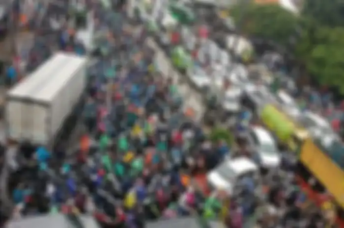 Kemacetan dan polusi jadi latar belakang munculnya pembatasan usia kendaraan