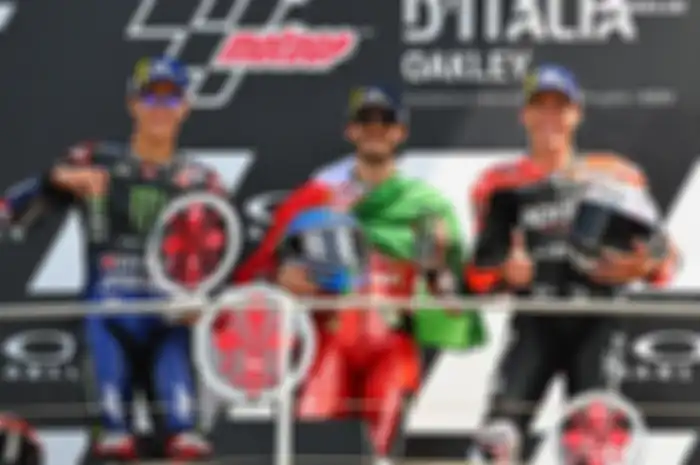 Jadwal MotoGP Misano 2022, fakta menarik 3 besar klasemen MotoGP musim ini, Fabio Quartararo (kiri), Aleix Epargaro (kanan) dan Francesco Bagnaia (tengah) bikin sejarah di MotoGP Misano 2022