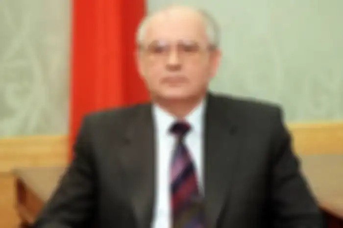 Moskow, Uni Soviet. 14 Maret 1991. Presiden Uni Soviet, Sekretaris Jenderal Partai Komunis Uni Soviet Mikhail Gorbachev memberikan pidato tentang referendum Uni Soviet 1991 tentang masa depan Uni Soviet untuk Central Television.