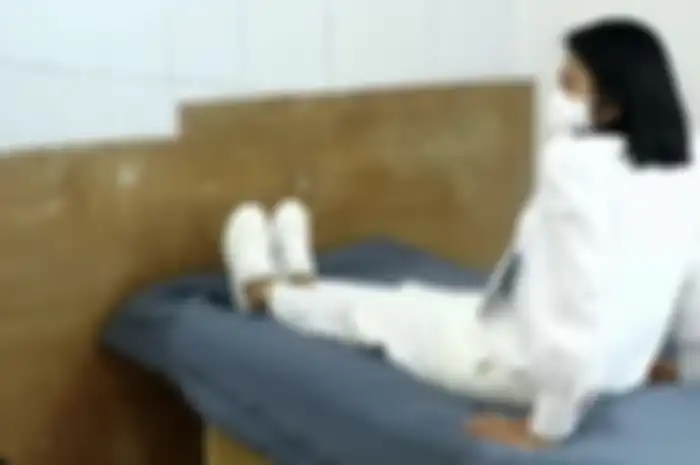 Pengacara bantah isu Putri Candrawathi hubungan intim dengan Kuat Maruf. Istri Ferdy Sambo bilang begini saat sopirnya ada di kamar. 