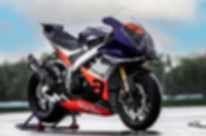 Motor baru Aprilia RSV4 Xtrenta, tanamkan teknologi MotoGP, segini harganya