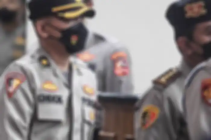 Ayah Kompol Chuck Putranto ternyata pernah menyandang jabatan mentereng di Polri. Kini, anaknya dipecat gegara takut dimarahi Ferdy Sambo.
