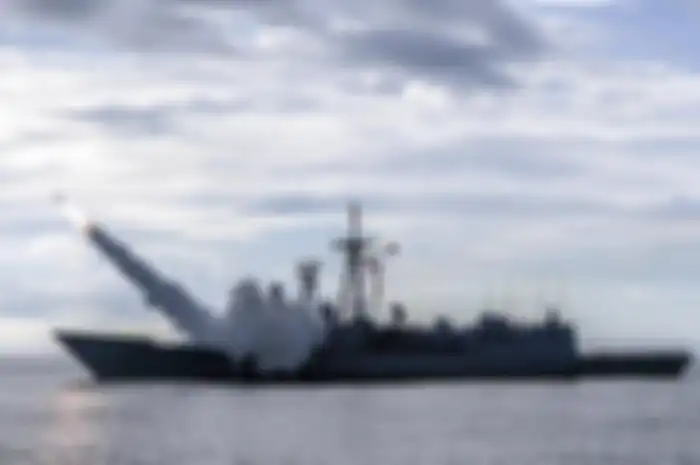 Kapal perang Taiwan yang melakukan uji coba menembakkan rudal dari AS