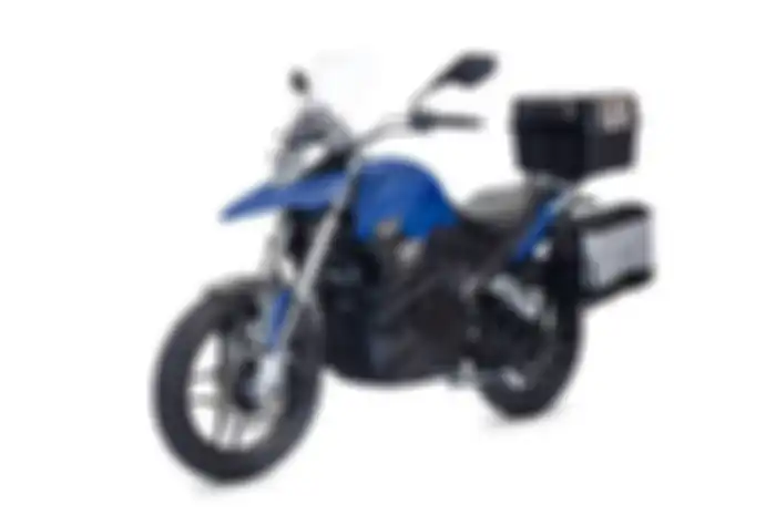 Motor listrik CSC RX1E bergaya touring bisa tempuh 180 Km, harga setara 3 Yamaha NMAX!