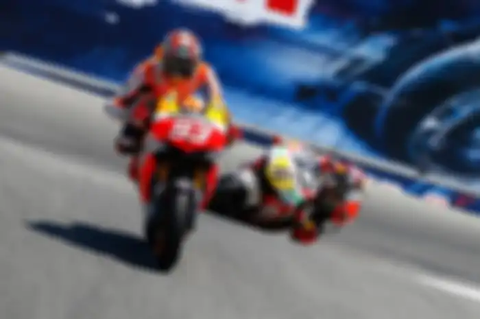 Marc Marquez dan Stefan Bradl