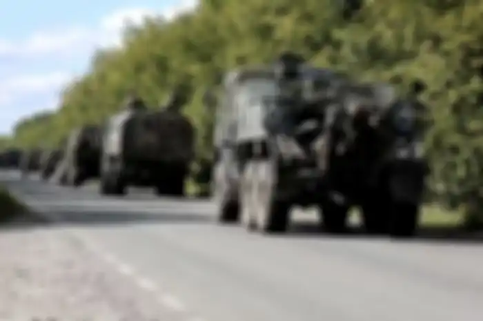 Ilustrasi konvoi militer Rusia di Kharkiv