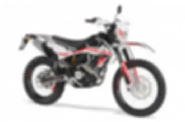 Motor trail asal Spanyol yang mesinnya mirip Yamaha Vixion, Reiju Marathon 125, Harga bikin kaget