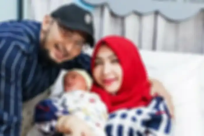 Andre Irawan, Roro Fitria, dan Baby Shultan. 