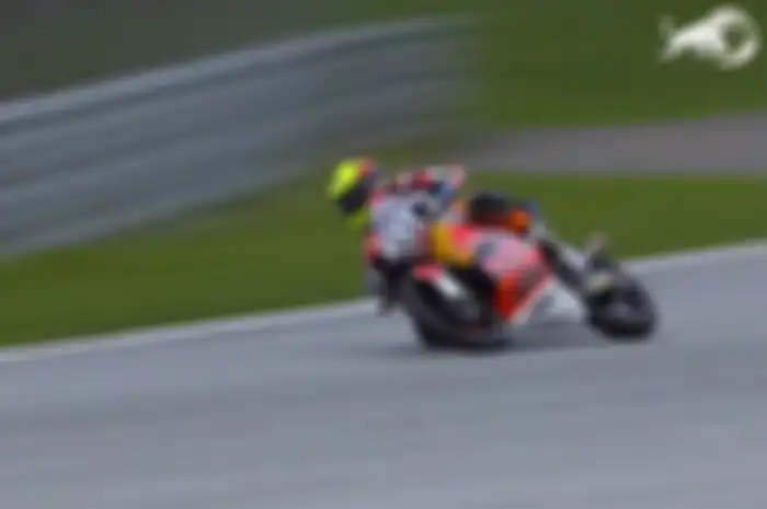 Ilustrasi pembalap Indonesia Fadillah Arbi Aditama di Red Bull Rookies Cup 2022.