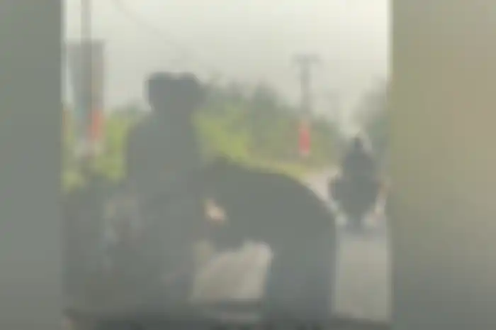 Video preman sungkem usai tahu memalak pasukan elit TNI di Bekasi.