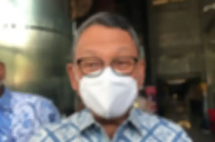 saat harga pertalite naik, motor listrik bisa lebih hemat dari pada motor bensin menurut perhitungan Menteri ESDM Arifin Tasrif