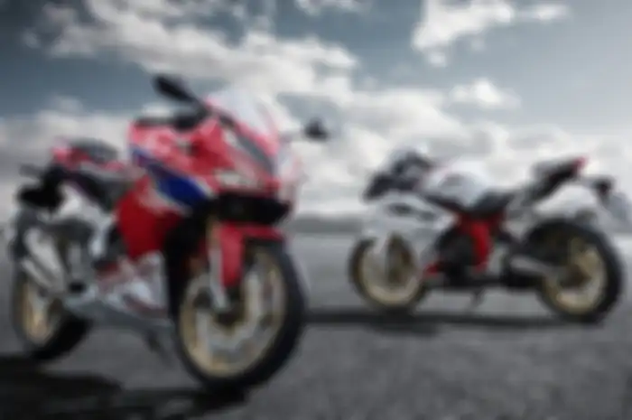 Dua warna khusus Honda CBR250RR versi Jepang