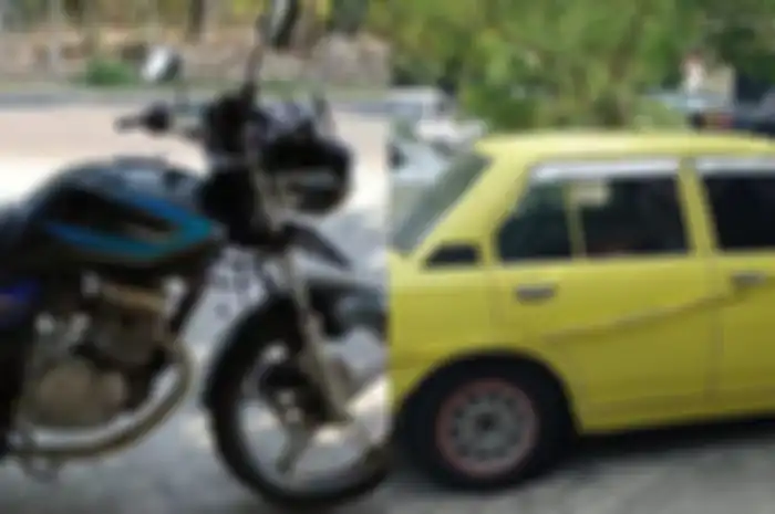 Suzuki Thunder 125 (kiri) dan Toyota Corolla (kanan), keduanya dipakai untuk menimbun bensin Pertalite.
