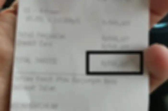 Cuitan pengendara bergaji Rp 6 juta per bulan mengeluh harga bensin Shell V-Power mahal, langsung diserang netizen.