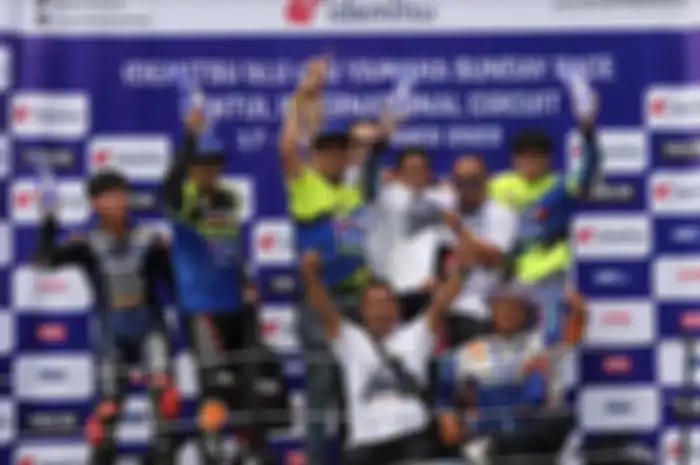  YROI Batik Yuasa AlRasyid Indo Racing  raih 5 podium di Yamaha Sunday Race Sentul (17-18/9/2022) lalu.