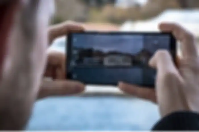 Ternyata begini cara foto keren dengan cuma modal HP Android. Simak yuk tips gampangnya. Jangan lupa praktek ya. 