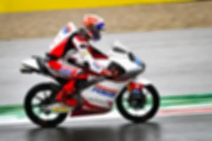 Hasil FP1 Moto3 Thailand 2022, Mario Aji raih posisi ke-17 dalam kondisi trek basah.