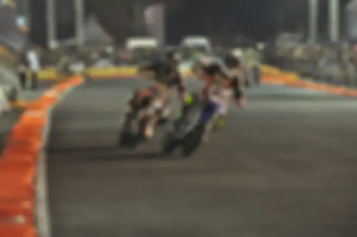 Stadion Kanjuruhan Malang bisa dipakai untuk event balap motor resmi.