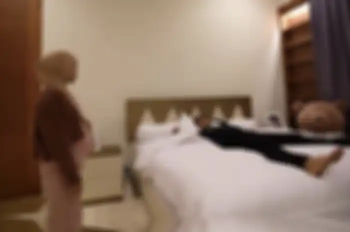 Status rumah mewah Rizky Billar dibongkar Ketua RT gegara polisi olah TKP. Ternyata begini kondisi rumah yang dihuni Lesti Kejora.