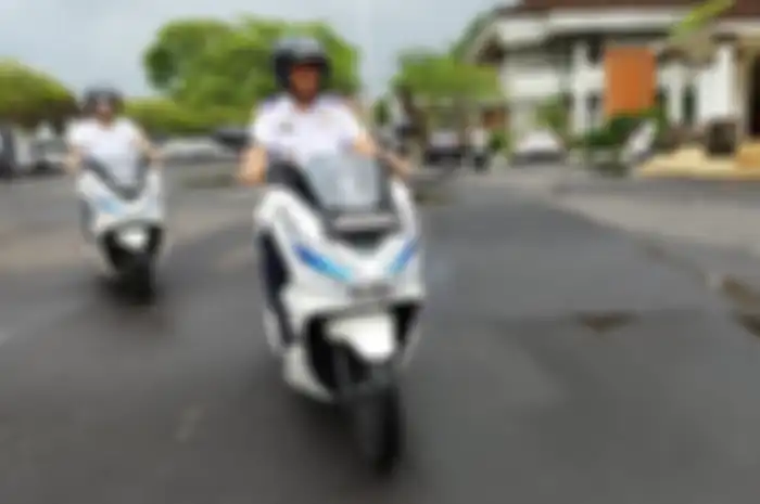 20 motor listrik Honda PCX Electric diserahkan PT AHM untuk Dishub Bali saat KTT G20.