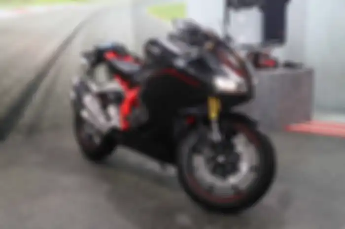 Aksesoris resmi Honda CBR250RR 2022, simak daftar harganya.