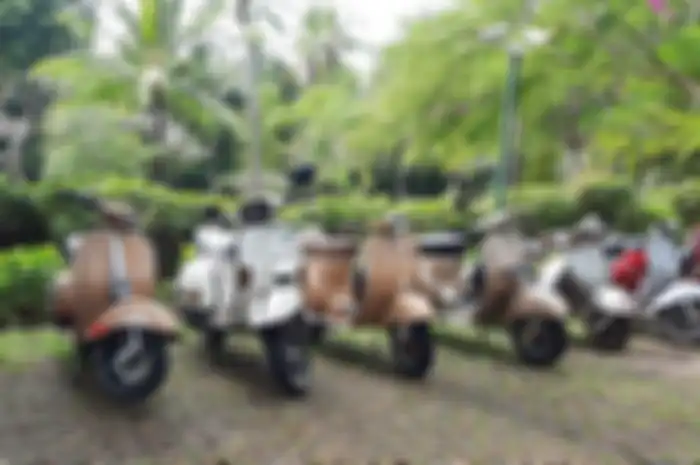 Ilustrasi Vespa 2-tak. Simak tips beli Vespa 2-tak atau Vespa klasik.
