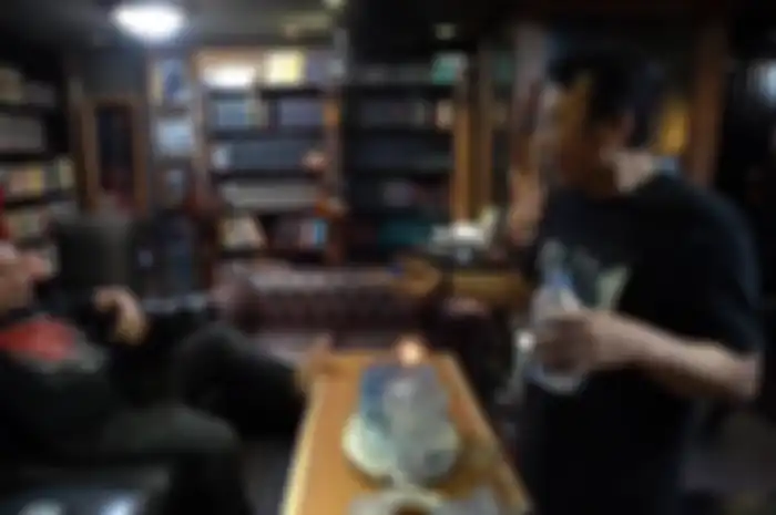 Ahmad Dhani mau ngoleksi kucing sampai 30, tapi warna hitam semua!