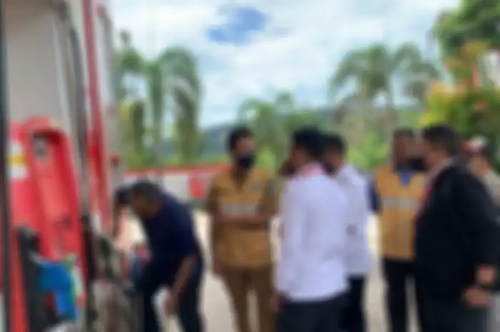 Satgas Migas Bintan lakukan pengecekan tera volume SPBU Pertamina menindak laporan masyarakat terkait indikasi kecurangan pendistribusian BBM