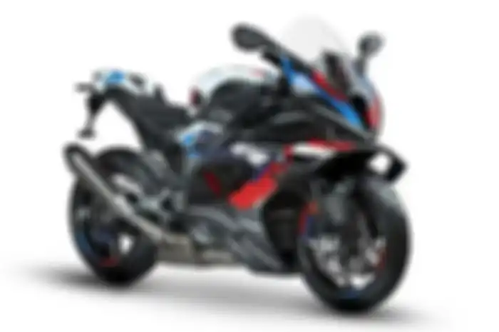Motor baru BMW  Spesial HUT ke-50 Divisi Motorsport