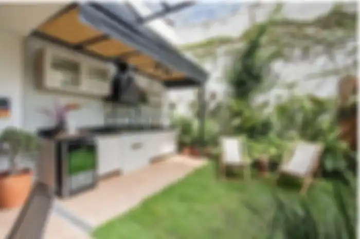 Desain dapur kotor terbuka belakang rumah menjadi sorotan. Mata mertua sampai terbelalak. Begini 9 foto hasil aplikasinya. 