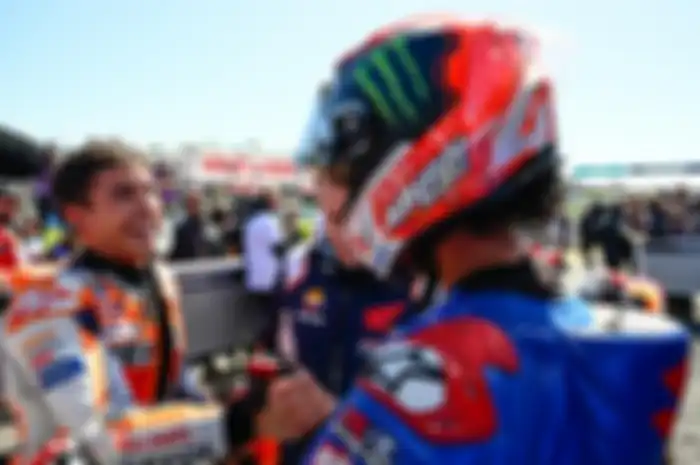 Marc Marquez engga kasih saran ke Alex Rins yang pindah ke LCR Honda pada musim depan. 