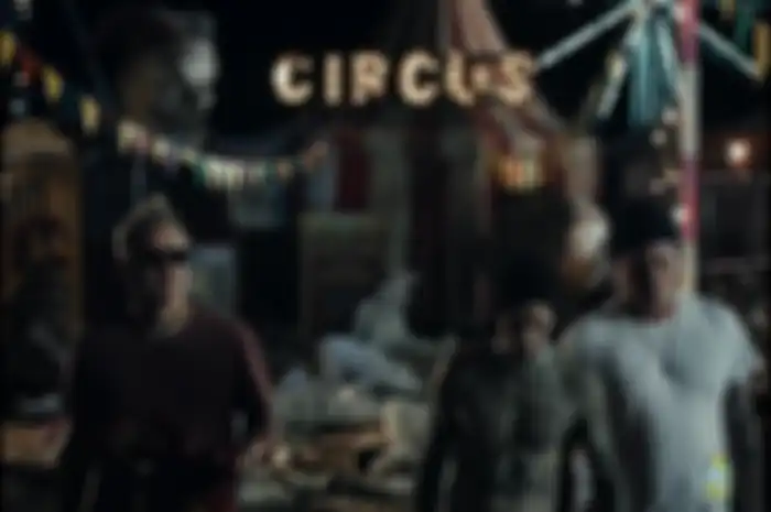 Blink-182 rilis video klip baru untuk single 'Edging' versi alternatif.