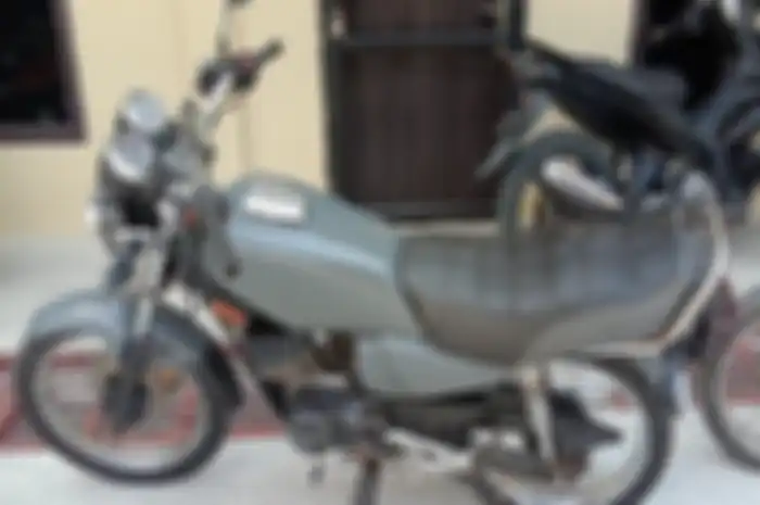 Dua unit motor Yamaha RX-King dilelang murah meriah Rp 2 jutaan oleh KPKNL Pontianak, Kalbar.