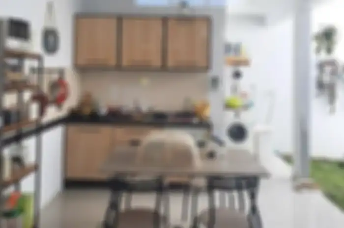 Desain dapur luar rumah nan simpel memikat hati Ibu-ibu pecinta hunian minimalis. Selalu bikin betah. Lihat saja 7 foto inspirasinya. 