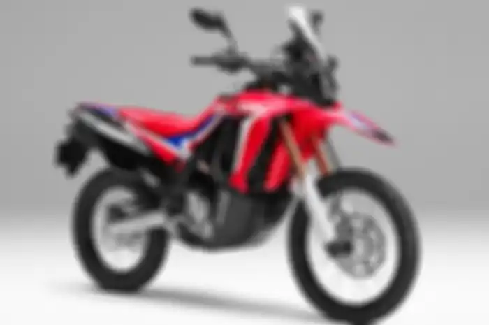 Honda mengentikan pesanan beberapa tipe sepeda motor karena krisis semikonduktor, salah satunya Honda CRF250L