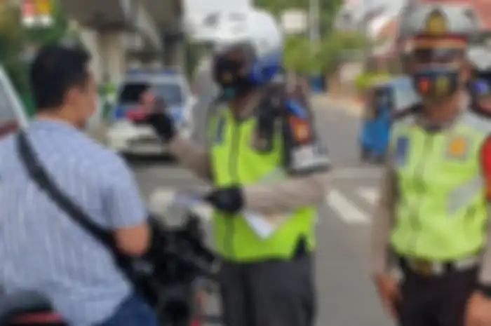 Kapolresta Solo, Kombes Pol Iwan Saktiadi menjelaskan tilang manual masih berlaku untuk situasi tertentu