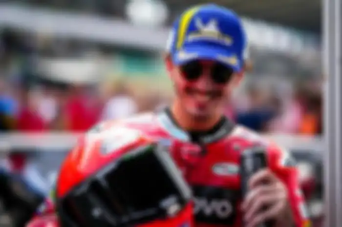 Pemegang klasemen MotoGP 2022 sementara, Francesco Bagnaia pilih main aman di MotoGP Valencia 2022, kekalahan Valentino Rossi jadi alasannya.