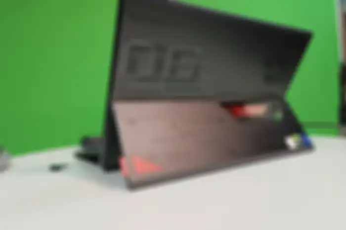 ASUS ROG Flow Z13 adalah laptop Detachable Gaming pertama yang bisa menjadi tablet dengan performa yang cukup