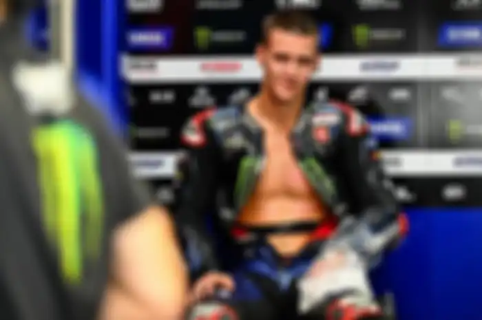 Pembalap Monster Energy Yamaha MotoGP Fabio Quartararo akan jalani operasi jari usai MotoGP Valencia 2022.
