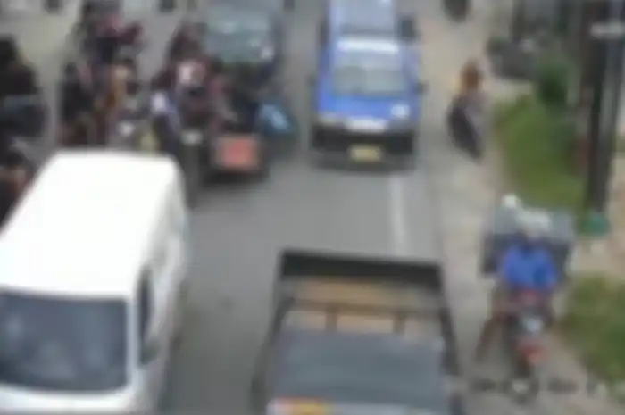 Nekat rampas Honda BeAT di jalan, geng motor pelajar di Medan diringkus polisi, sajam dan gir motor untuk beraksi disita.