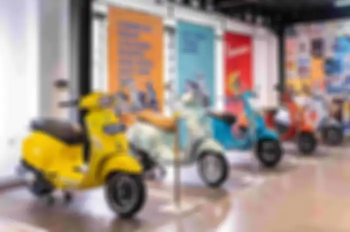 Ilustrasi harga Vespa baru bulan November 2022.