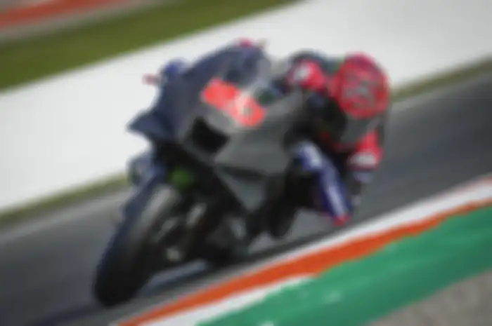 Fabio Quartararo geram di tes MotoGP Valencia karena mesin barunya enggak bertenaga.