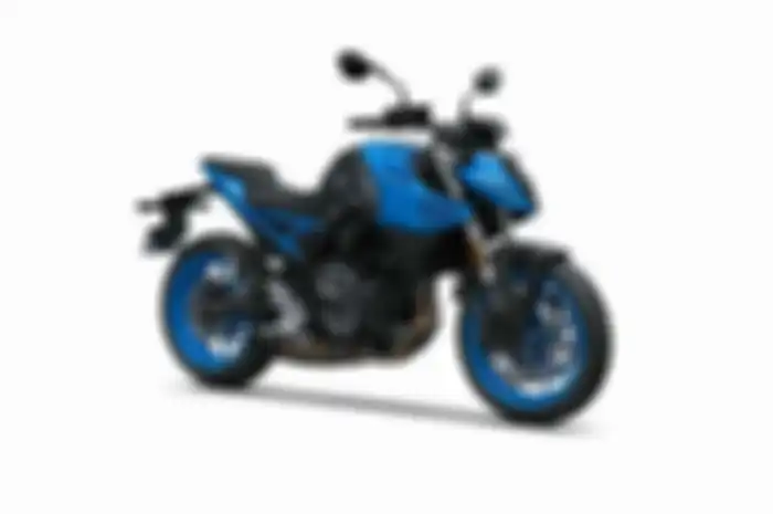 Motor baru Suzuki GSX-8S 2023 resmi meluncur di pameran EICMA 2022.